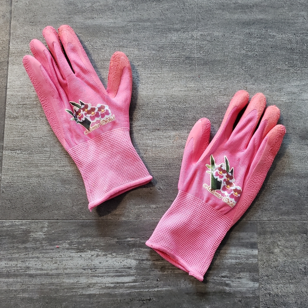Pink Vibrant Nitrile Grip Glove